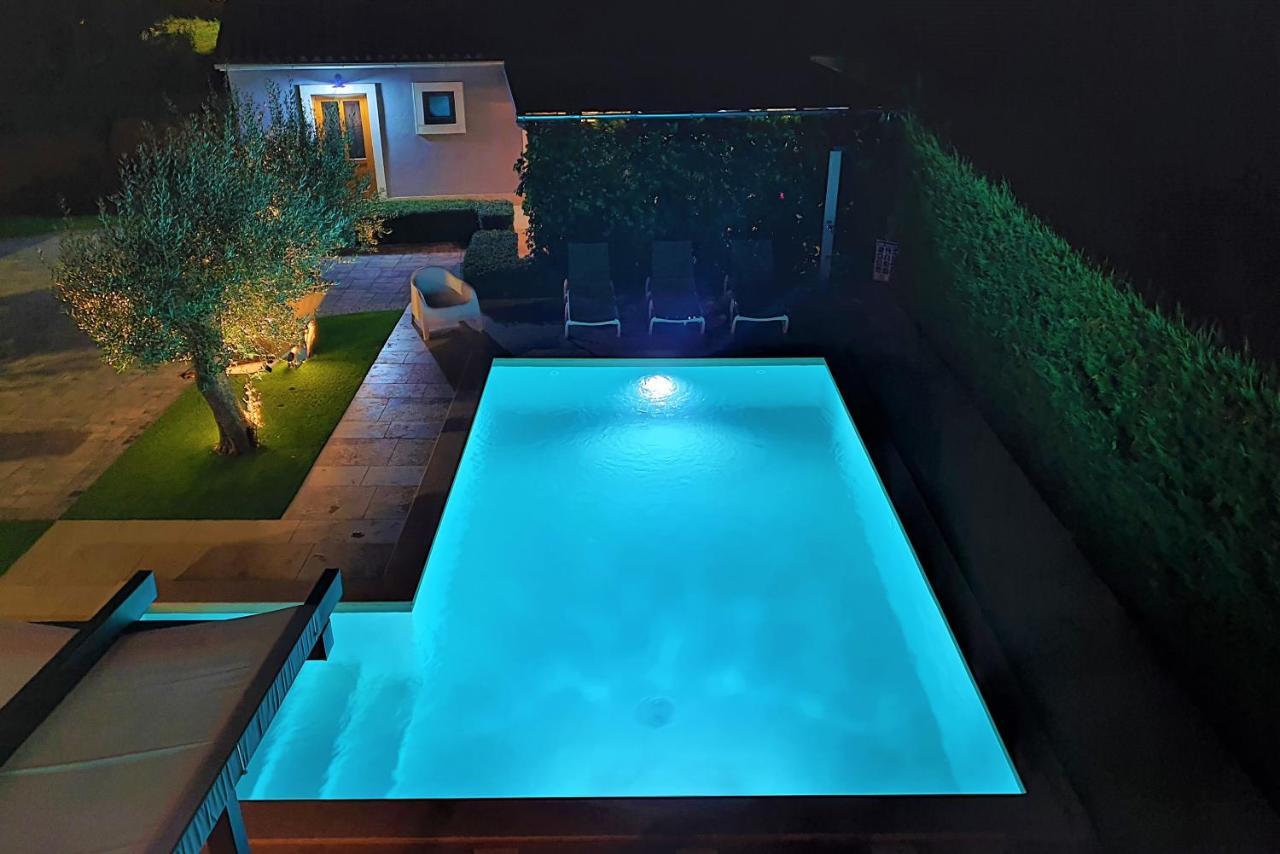 Villa Oasi Verde Bibici Exteriér fotografie